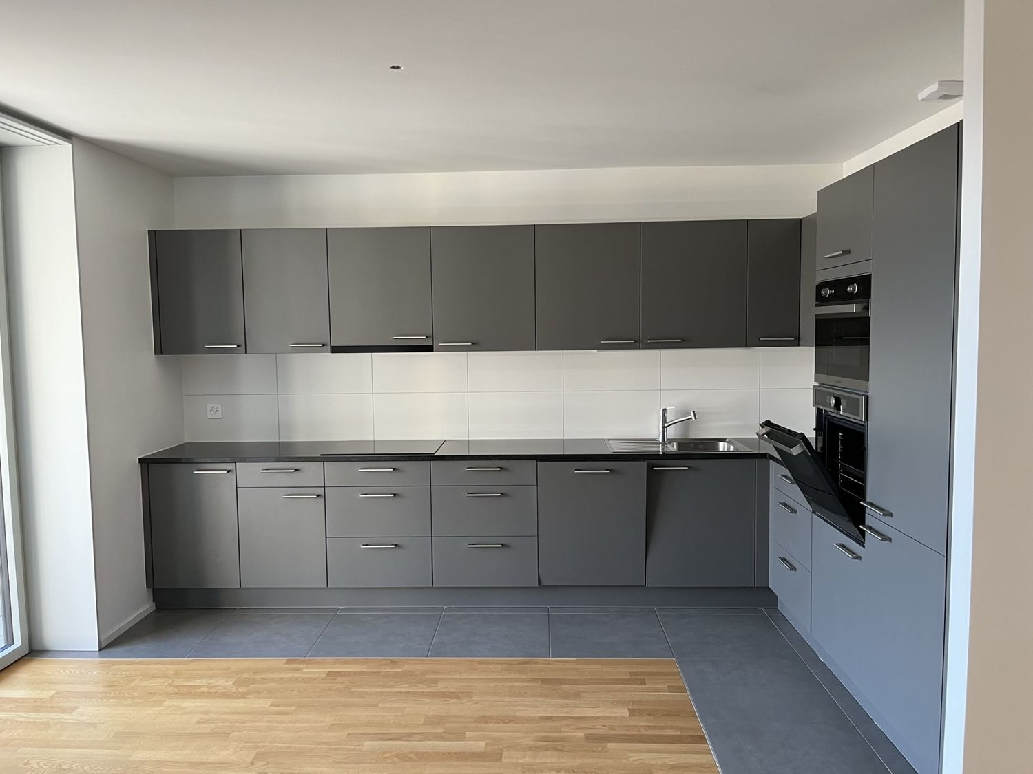 Rent a 5 rooms apartment in Flatfox