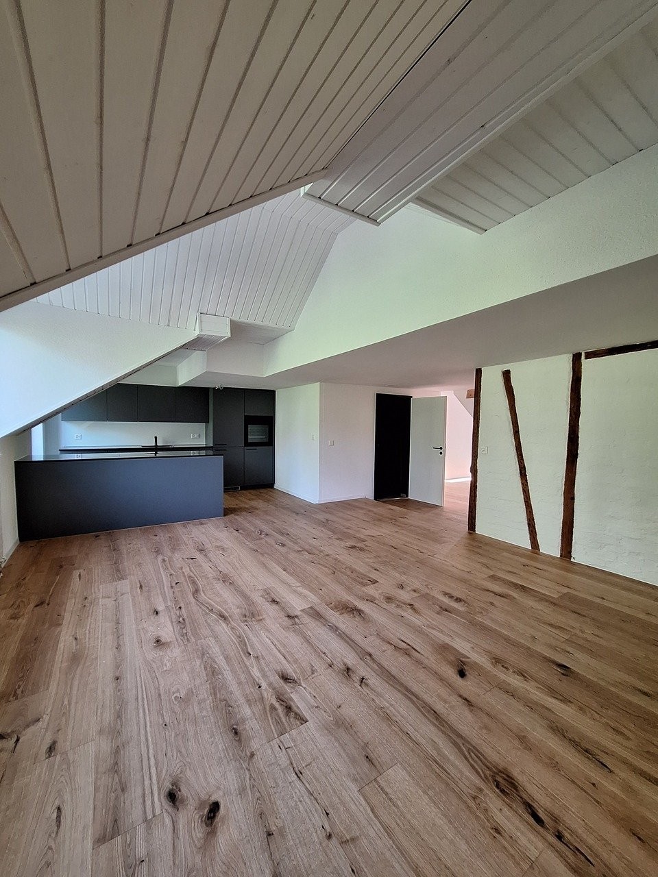 Bild 5 ½ Zimmer-Maisonette in Zürich mieten