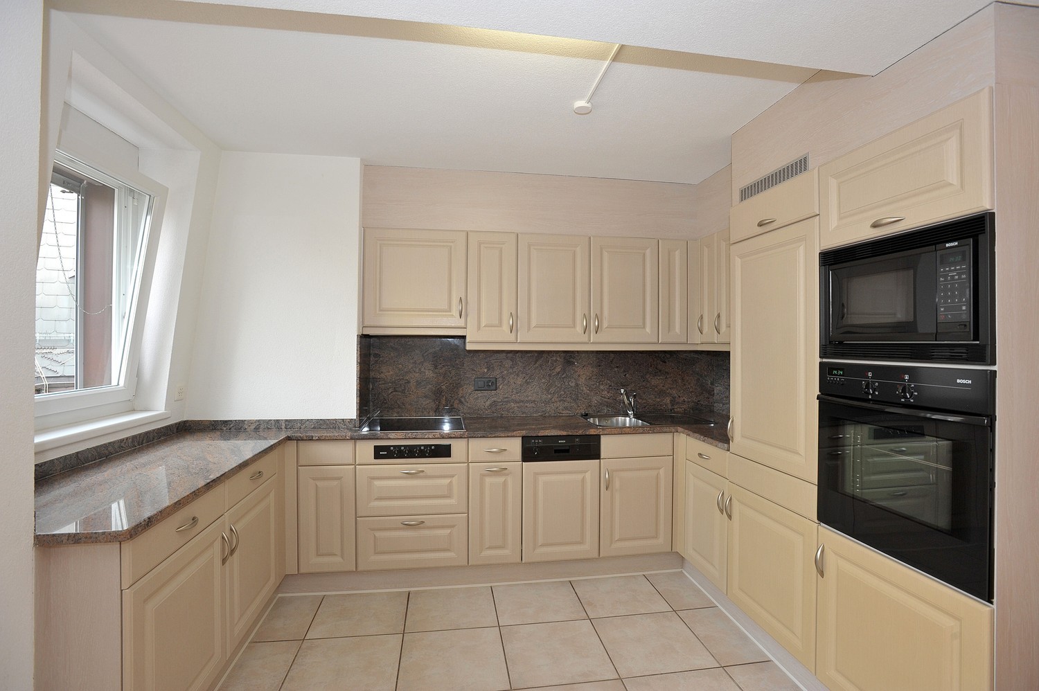 Bild 2 ½ Zimmer-Wohnung in Zürich mieten