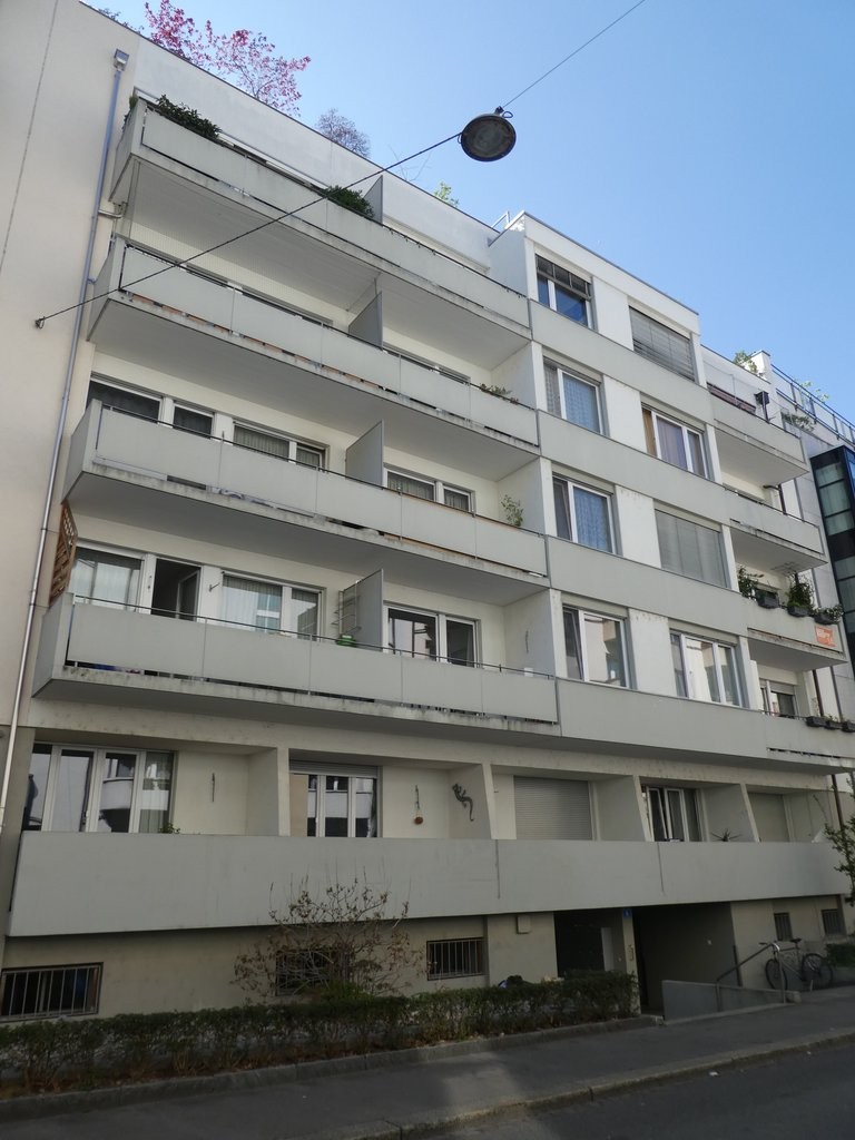 Bild 1 ½ Zimmer-Dachwohnung in Basel mieten