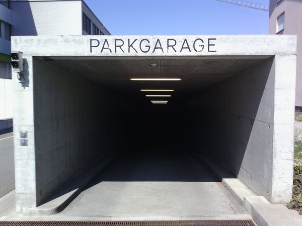 Einfahrt Tiefgarage