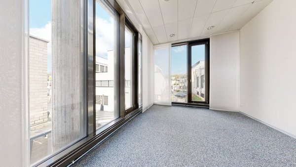 Büro 410050_2.jpg
