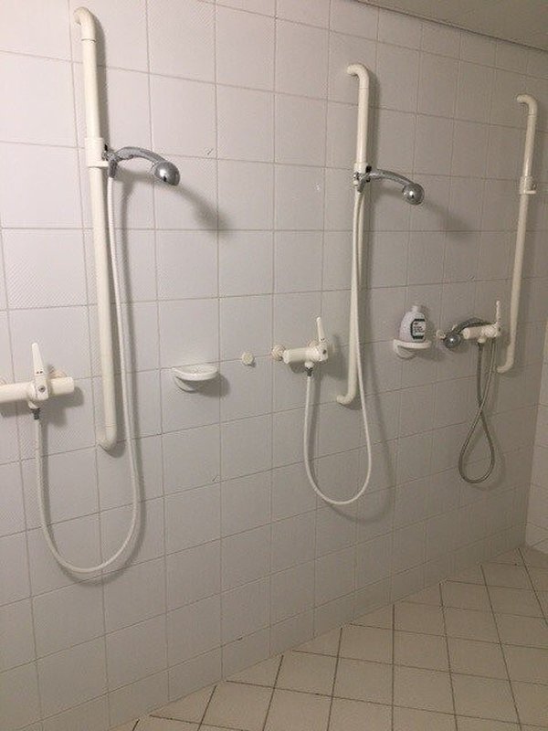 Dusche.jpg