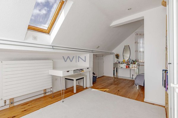Helle Räume im Dachgeschoss