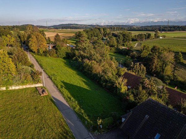 Bauland mit Hanglage