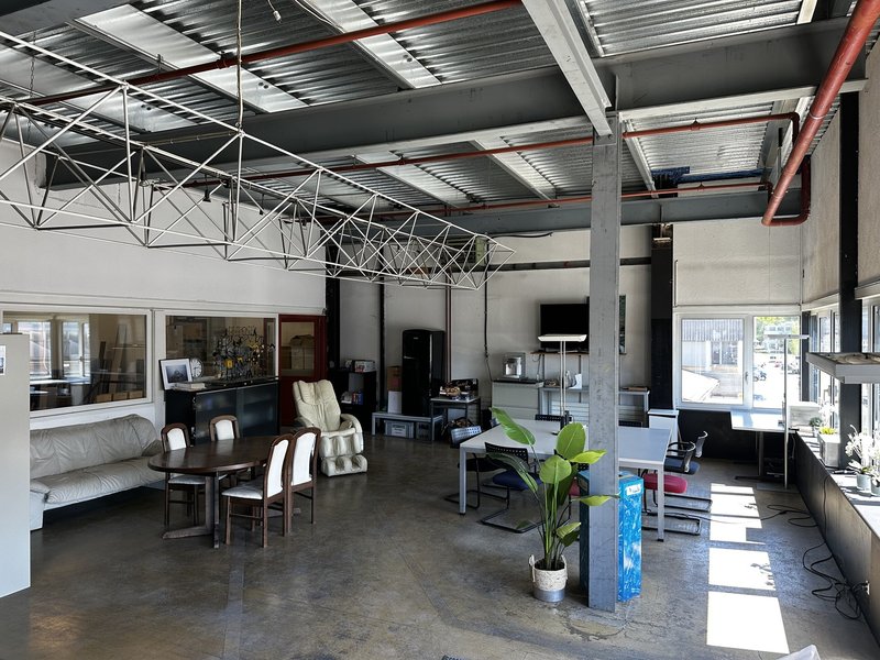 Aufenthaltsraum / Büro