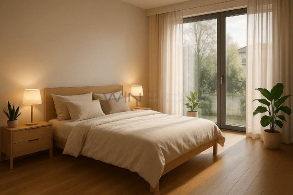 Grosse Zimmer mit Balkonzugang