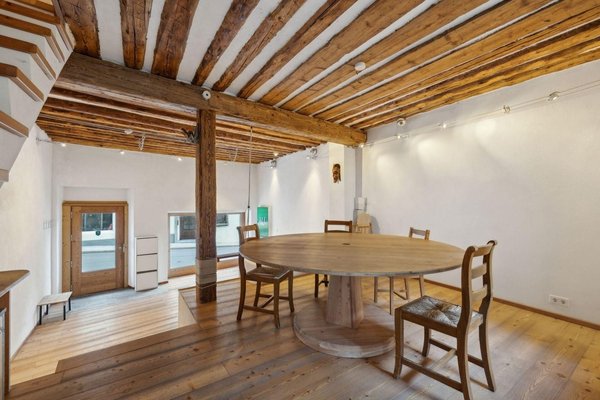 Büro mit Ladenlokal