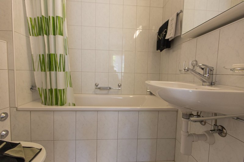 Badezimmer / Bathroom