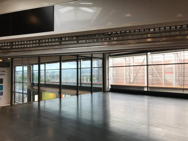 Verkaufsfläche 1. OG Foto 2