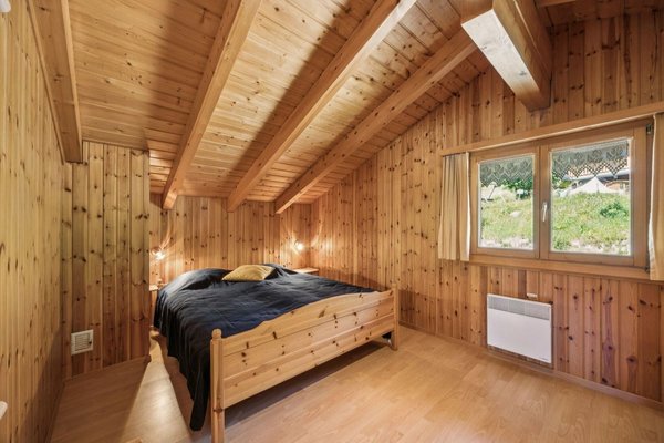 Schlafzimmer mit alpinem Charakter