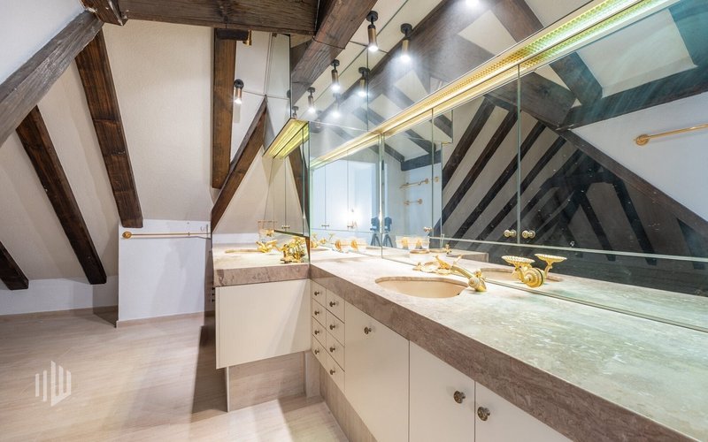 Luxuriöse Badelemente