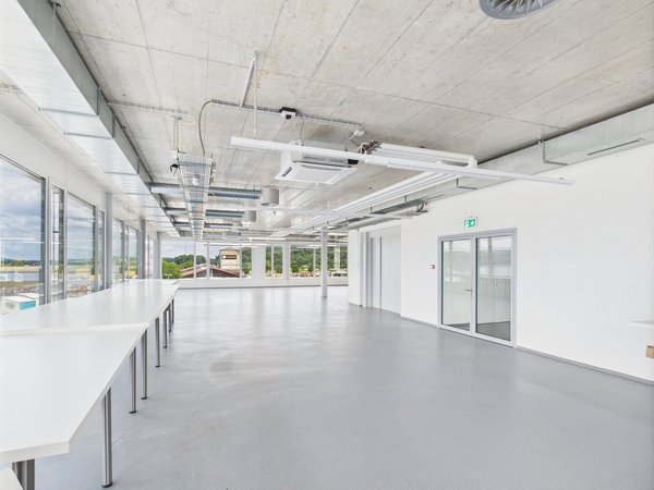 Gewerbefläche mit Lastenaufzug