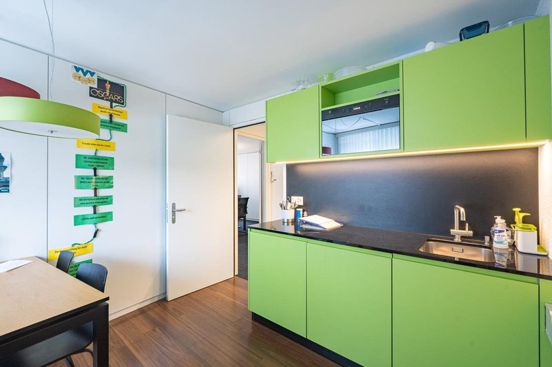 Aufenthaltsraum mit Küche