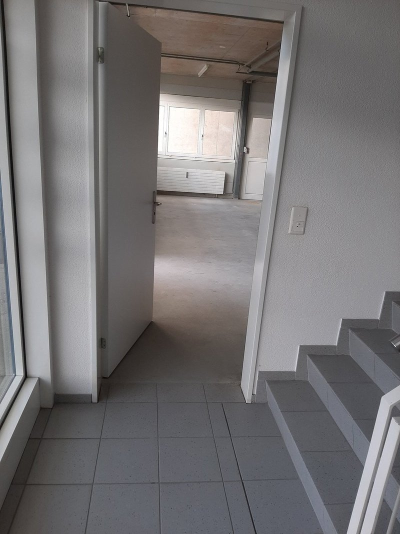 Angebot 1, Büro- und Lager 1. OG links