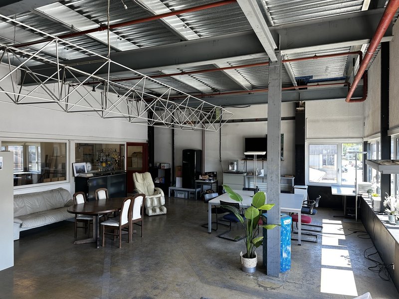 Aufenthaltsraum / Büro