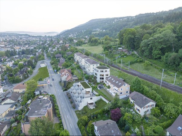 Hochstehende Architektur