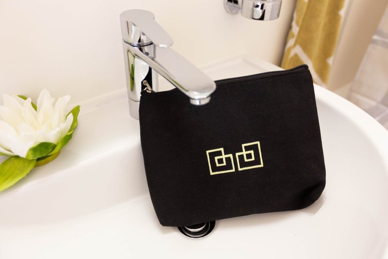 Badezimmer / Bathroom