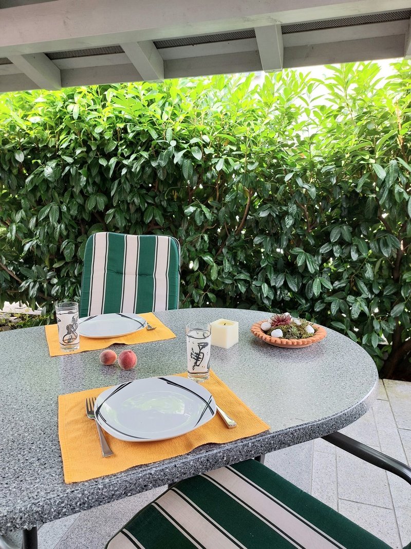 überdeckter Sitzplatz