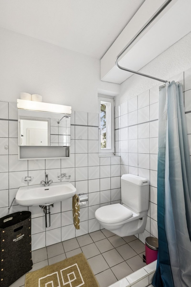 Badezimmer / Bathroom