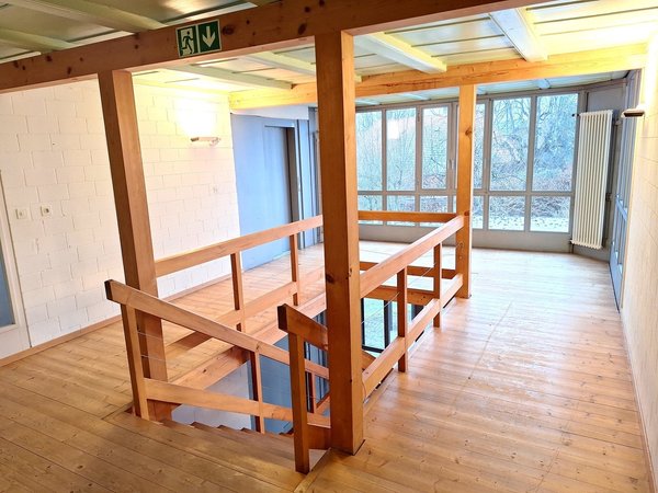 20211.21001_Treppe_1