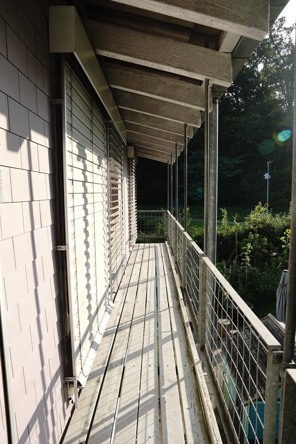 Östlich ausgerichteter Balkon