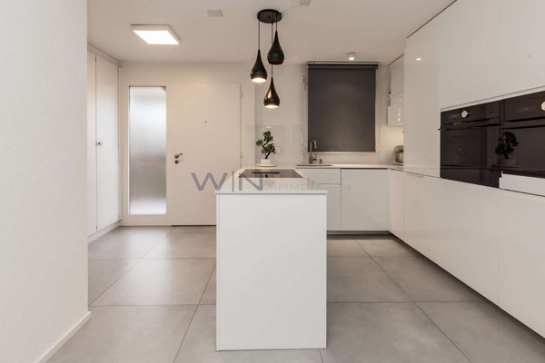 Zaubern Sie ein Festmahl für Gäste in dieser zeitlosen Küche.