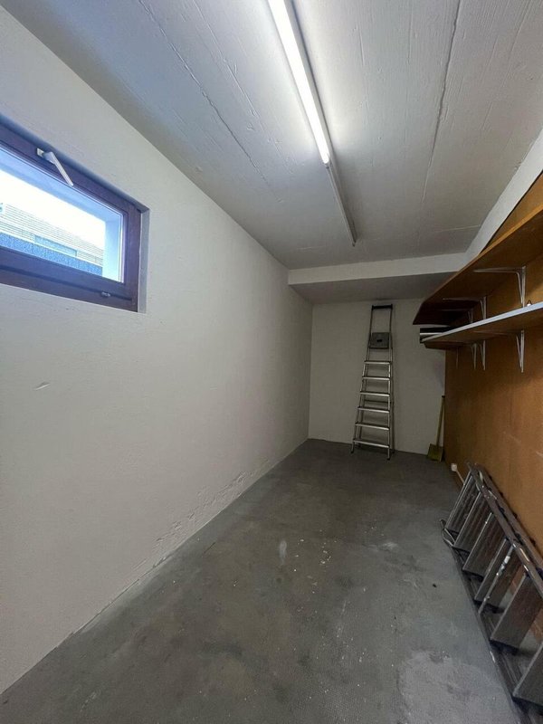 Rez inférieur - Local de stockage 1