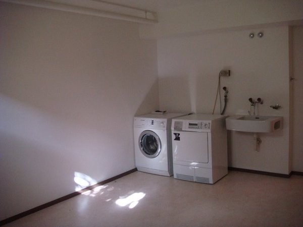 eigene Waschküche im UG