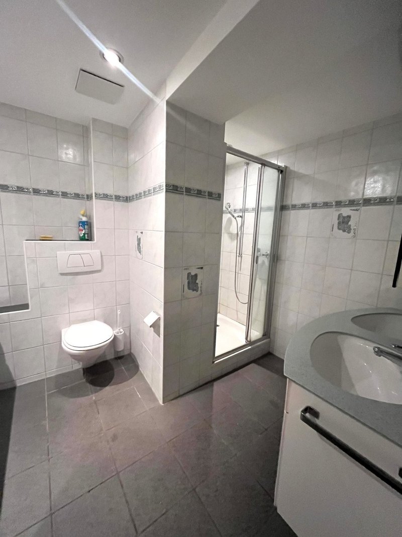 Badzimmer zur Mitbenutzung