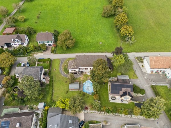 Angrenzend an die Landwirtschaftszone