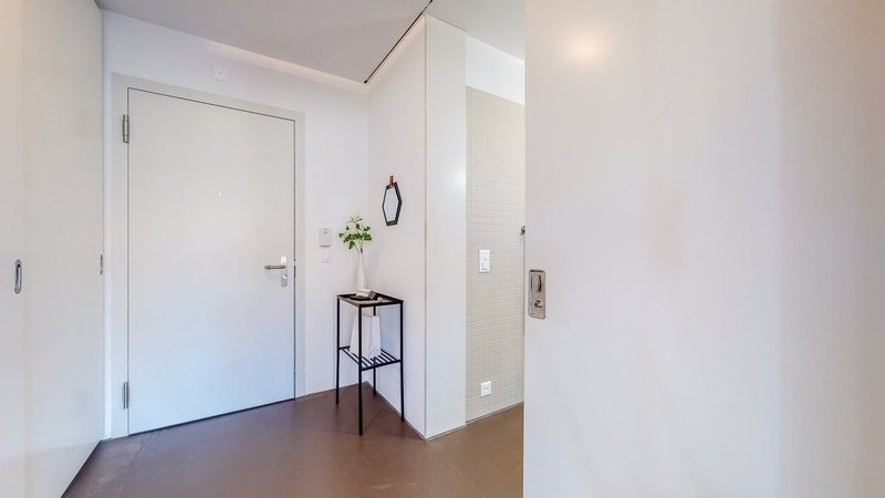 25-Zimmer-Wohnung-in-Ittigen-Eingangsbereich.jpg
