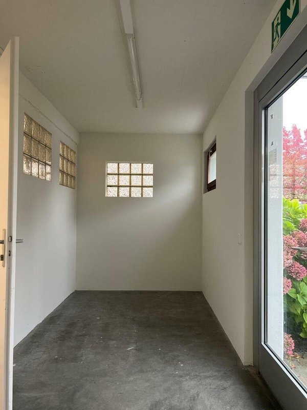 Rez inférieur - hall d'entrée indépendante