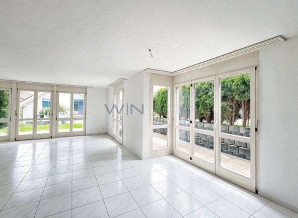 Zwei Zugänge zum Garten