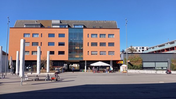 Liegenschaft mit Zentrumsplatz