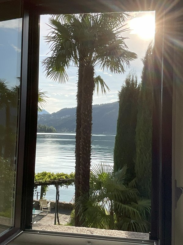 Vom Schlafzimmer unter die Palmen und ins Wasser