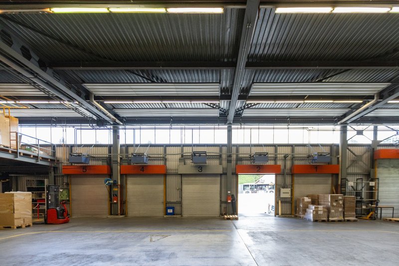 quais de chargement attenants