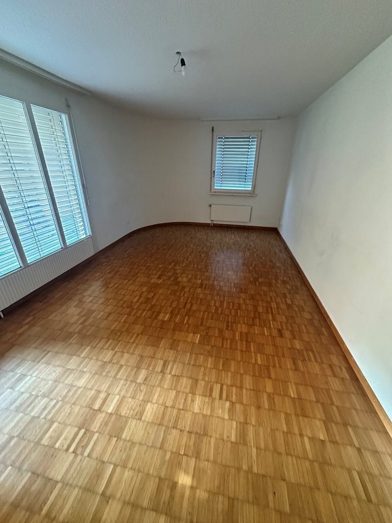 Foto_Haus_4_EG_rechts_Wohnzimmer.jpg