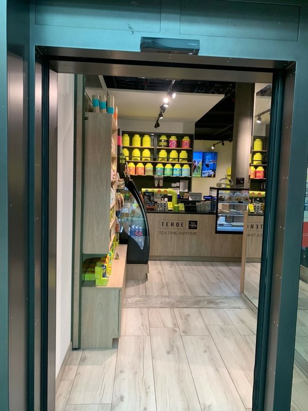 C-Photo surface commerciale_2.jpg