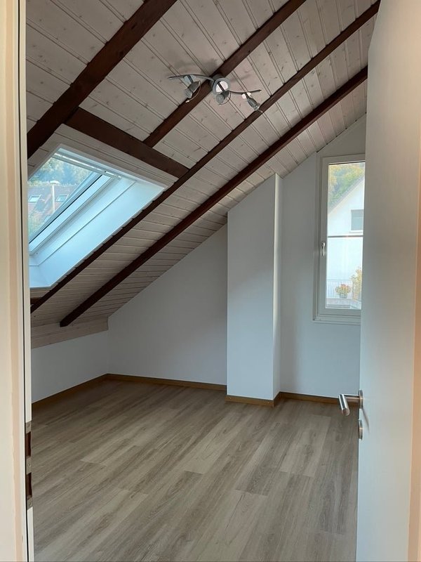 Zimmer OG rechte Seite links