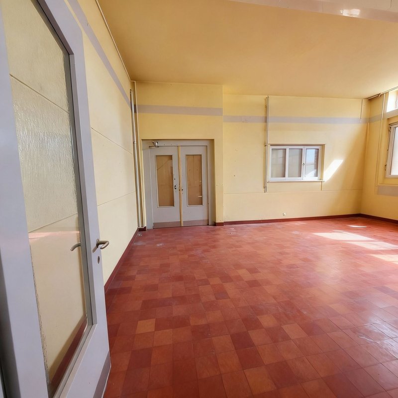 Wartesaal NOU AG.jpg