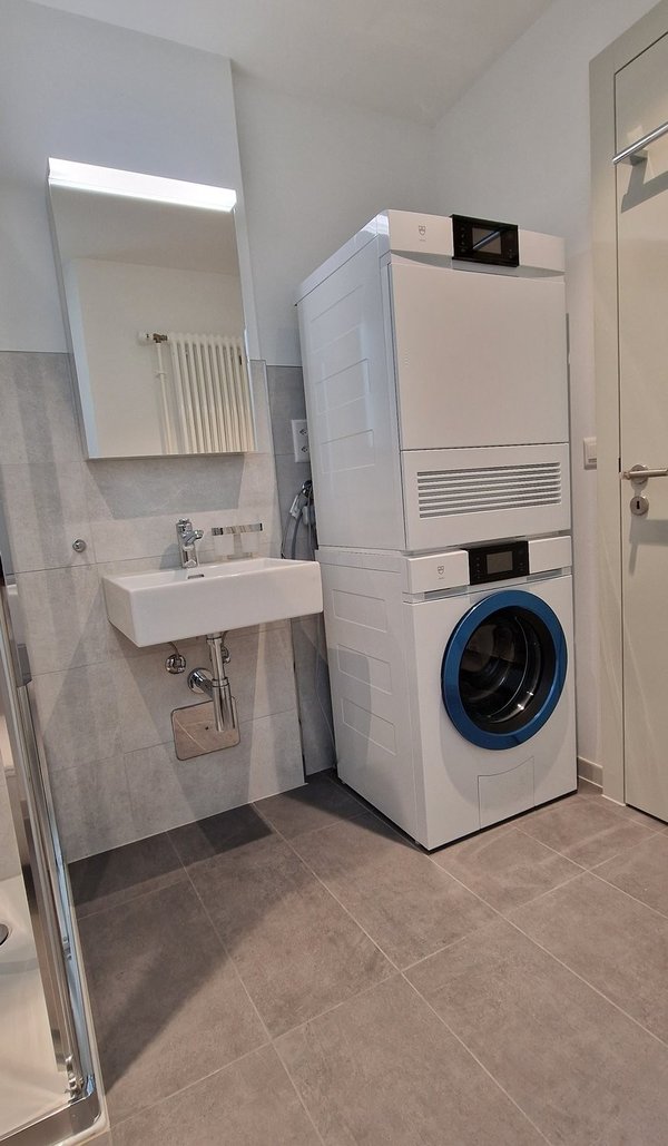 Badezimmer mit Waschturm