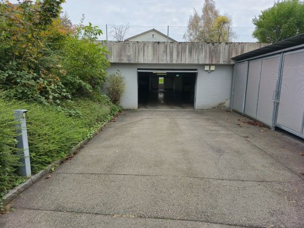 Vorgarageneinfahrt