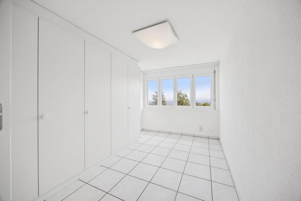 Zimmer mit Einbauschrank