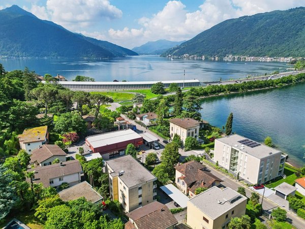 Drohnenaufnahme Richtung Chiasso