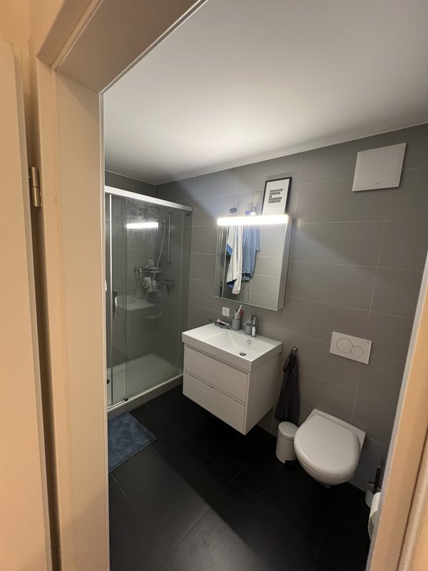 Bad + Dusche