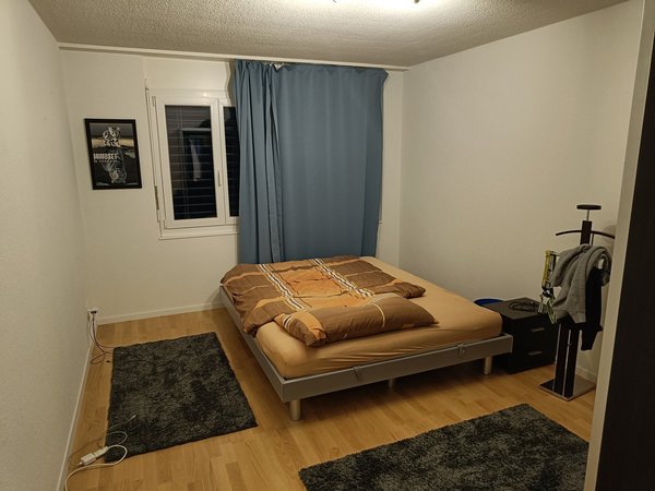 Schlafzimmer 1