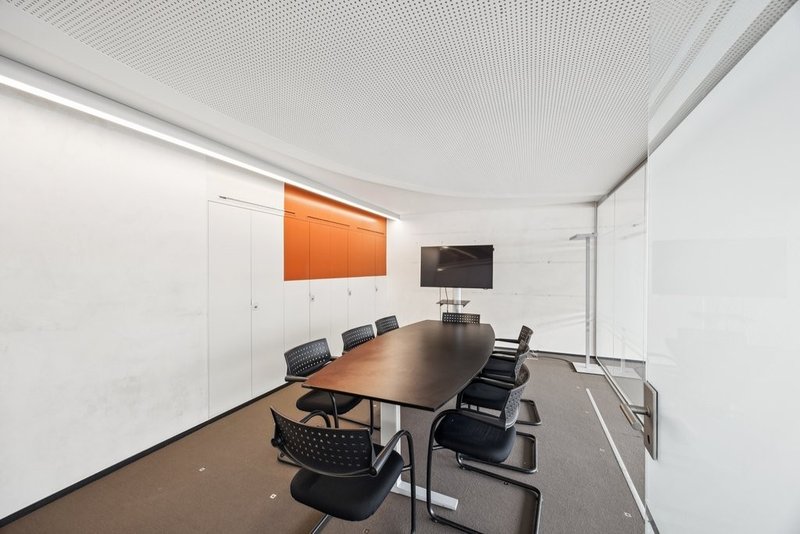 Eigenes, mögliches Sitzungszimmer (bestehend)