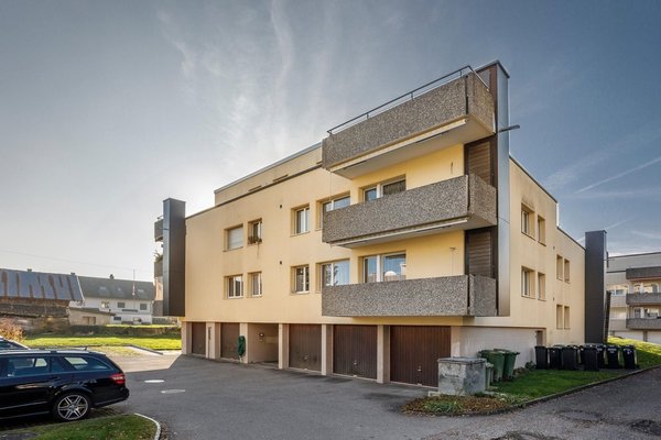 19-12 Niederer_Utzenstorf_Unterdorfstrasse 25A_4.5 Attika_01_klein