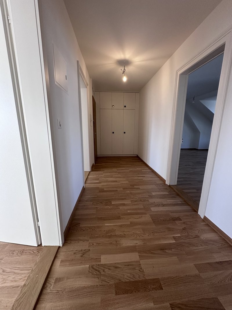 Korridor mit Wandschrank